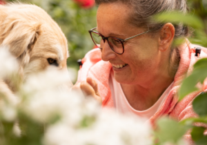 unsicherer Hund braucht Unterstützung